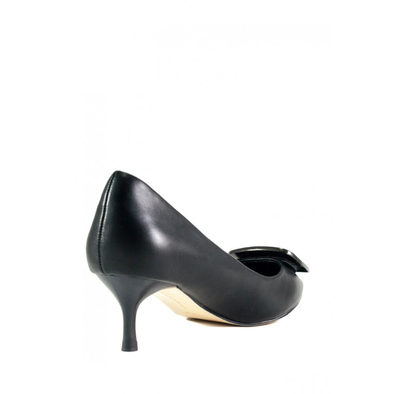 Туфли женские Fabio Monelli D563-1G черная кожа
