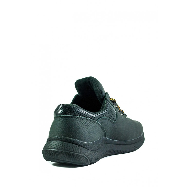 Кросівки чоловічі AVET чорний 20935