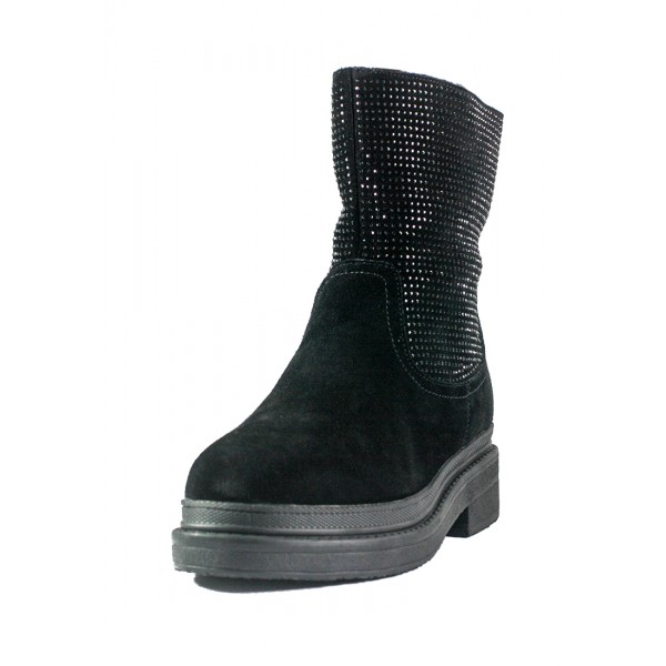 Ботинки зимние женские Allshoes K235-X08-1P черные