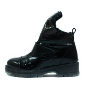 Ботинки зимние женские Aquamarin 26178-1 черные