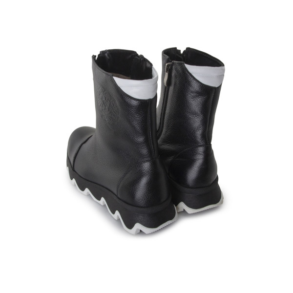 Ботинки женские Tomfrie MS 25743 черные